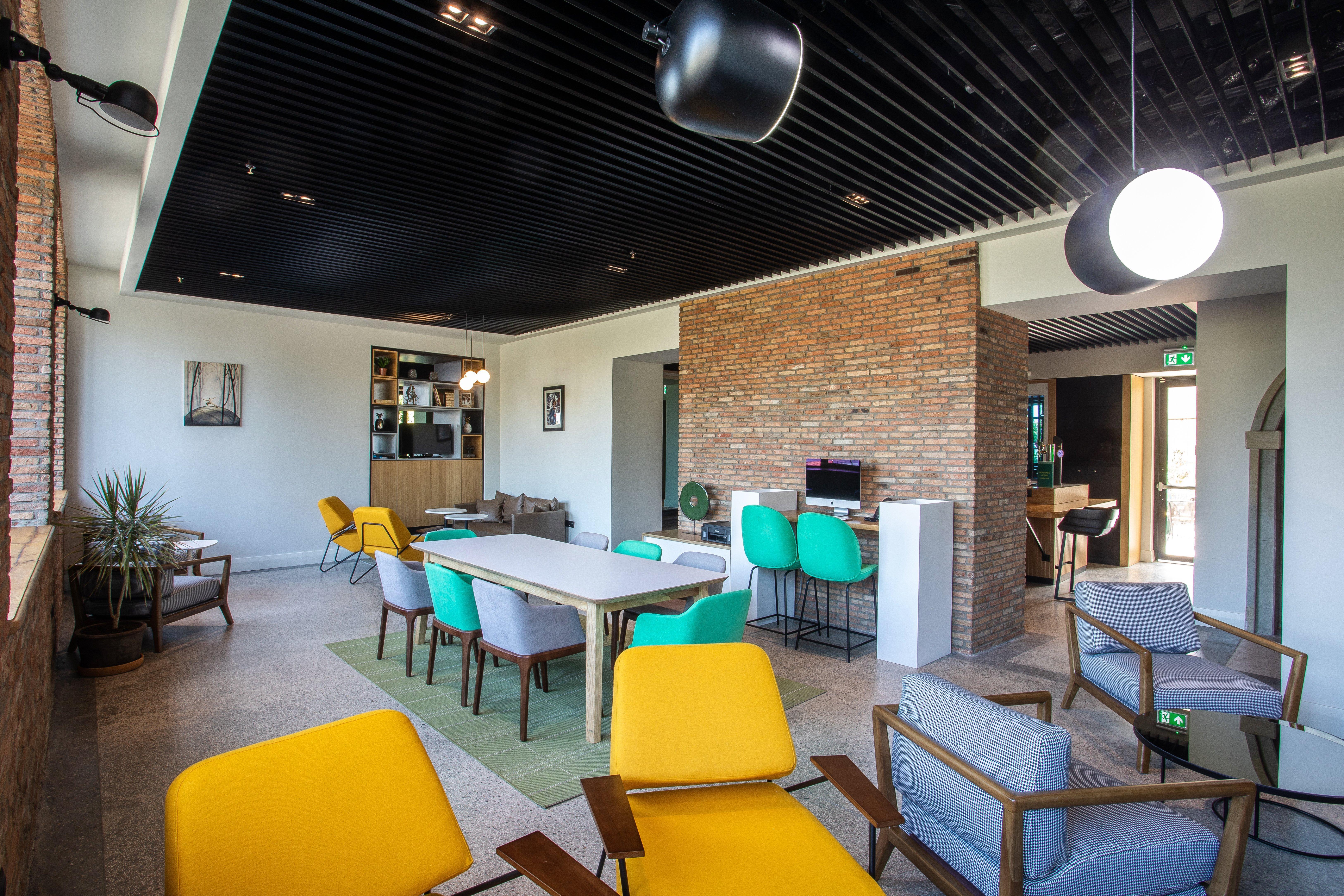 Holiday Inn Telavi By Ihg Exterior photo